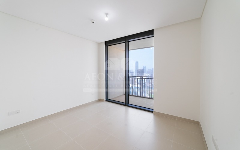 Stunning 1Bedroom Apartment for sale at Berkeley place-pic_4